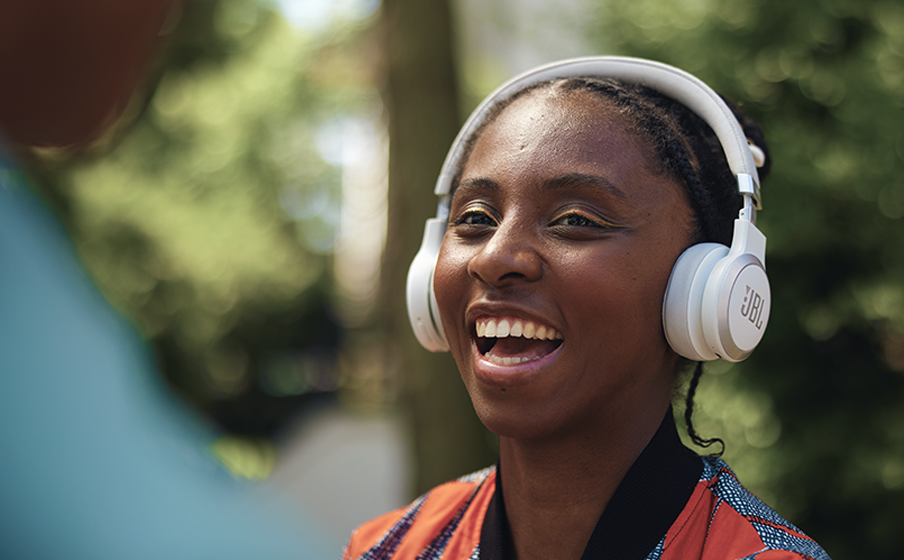 Headphone live deals