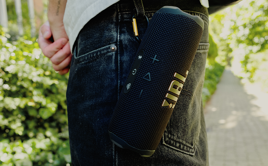 JBL Flip 7 Tomorrowland | Portable waterproof and drop-proof